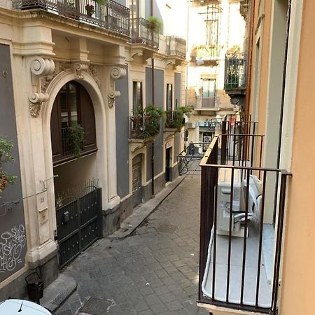 Vicolo Etnea Apartment Катания Екстериор снимка